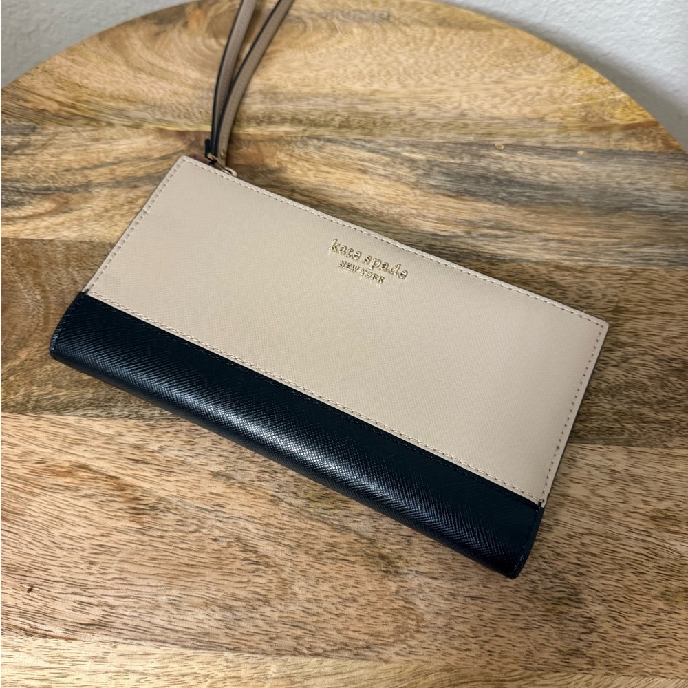 Kate Spade Two-Tone Black and Cream Clutch